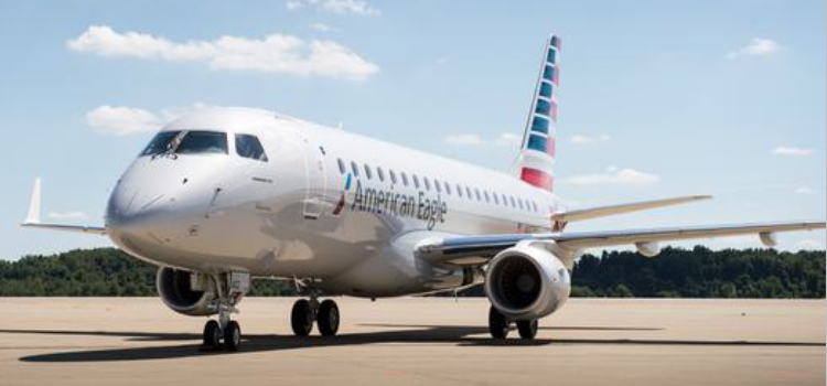 Embraer 175 Regional Jet American Airlines